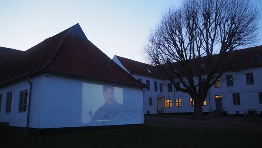 Udendørs videoudstillng: Miraculous Noise, 2021. Viborg Kunsthal