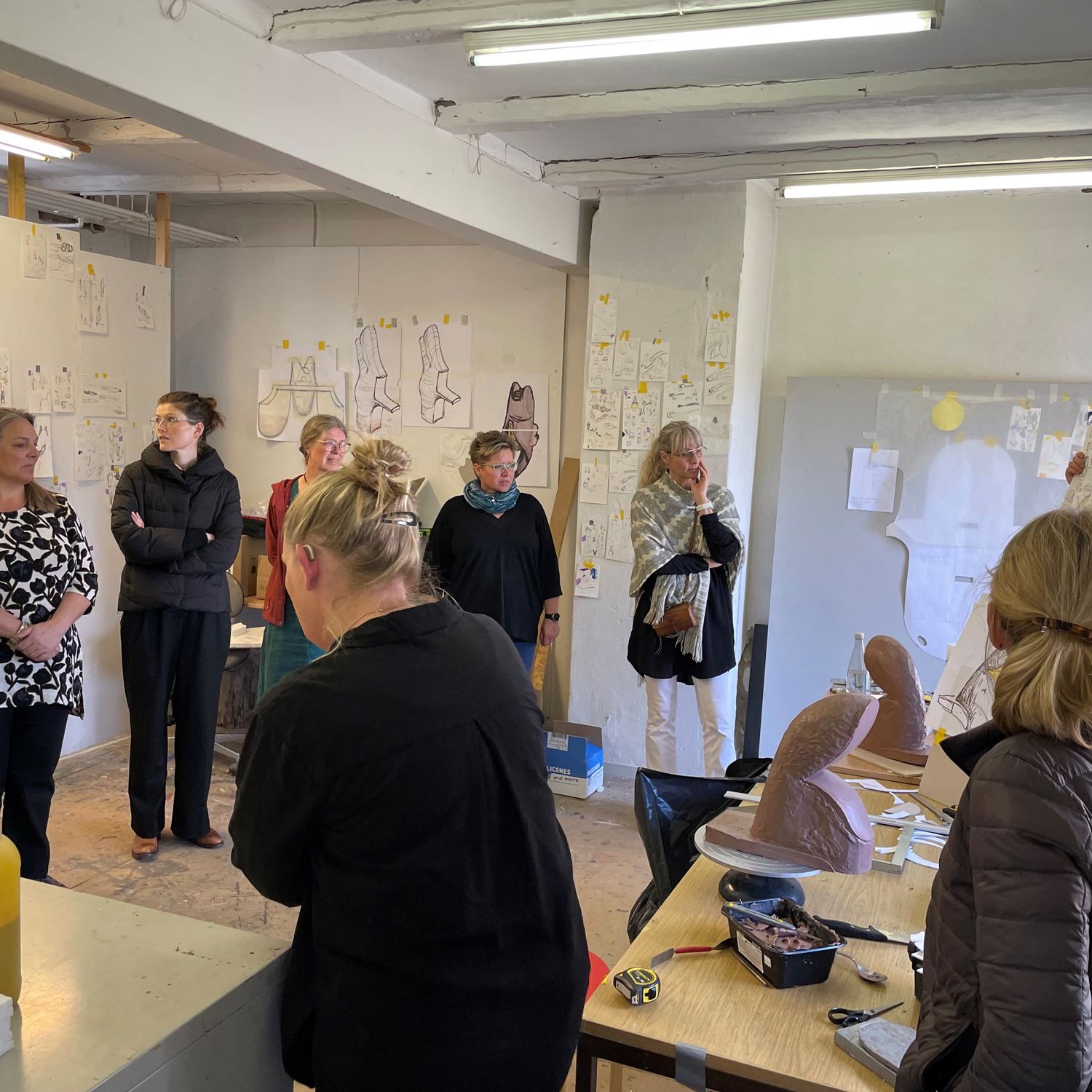 Som frivillig på Viborg Kunsthal er du med til at gøre en forskel for det lokale miljø, gæsterne og kunstnerne.