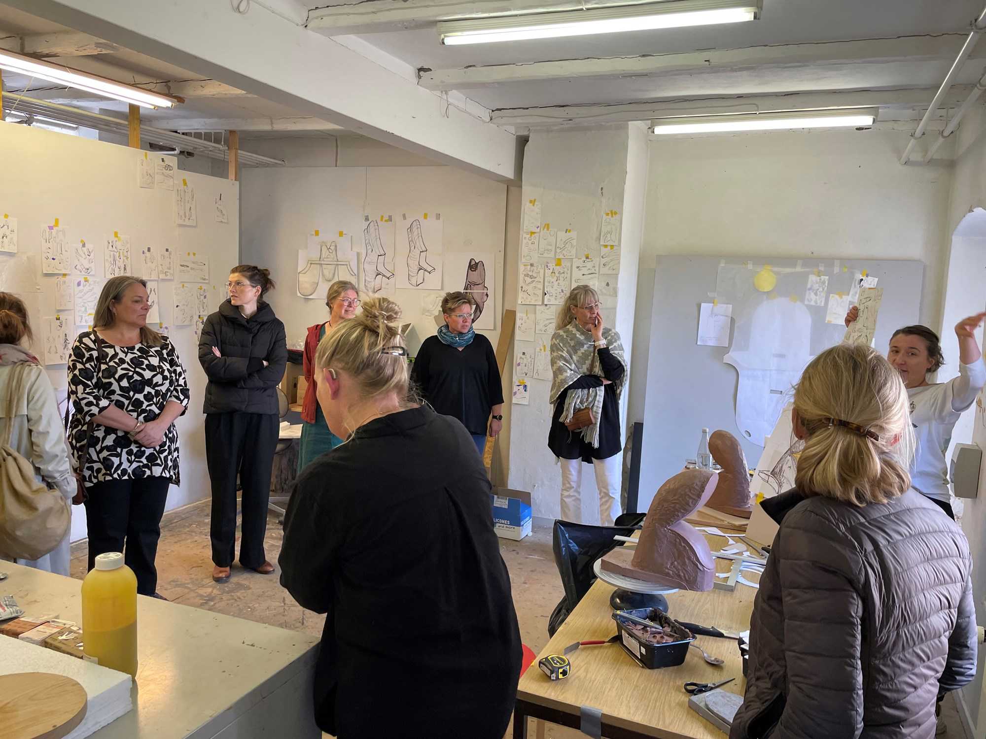 Som frivillig på Viborg Kunsthal er du med til at gøre en forskel for det lokale miljø, gæsterne og kunstnerne.