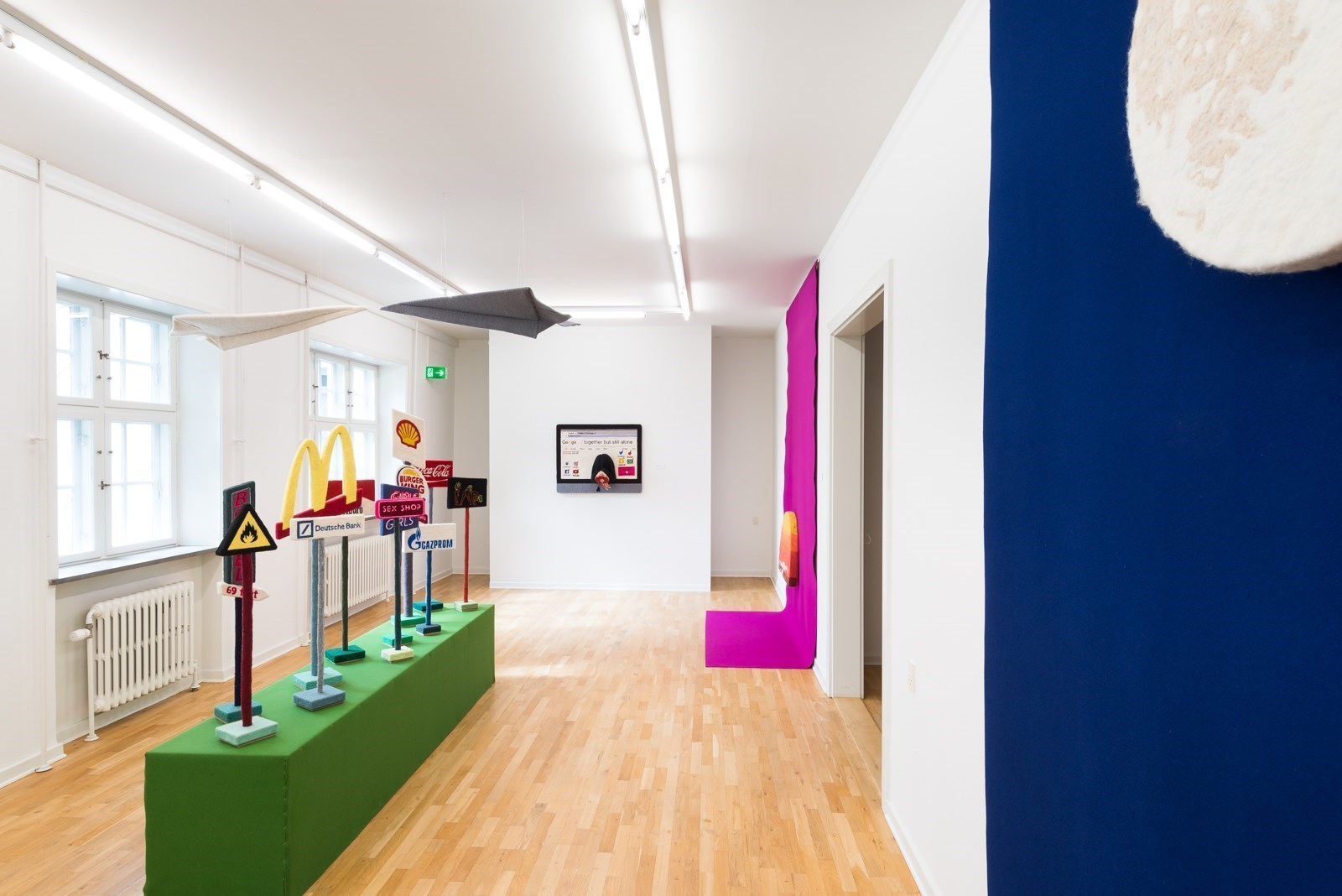 Together but still alone, 2019. Udstilling af Andreas Schulenburg.