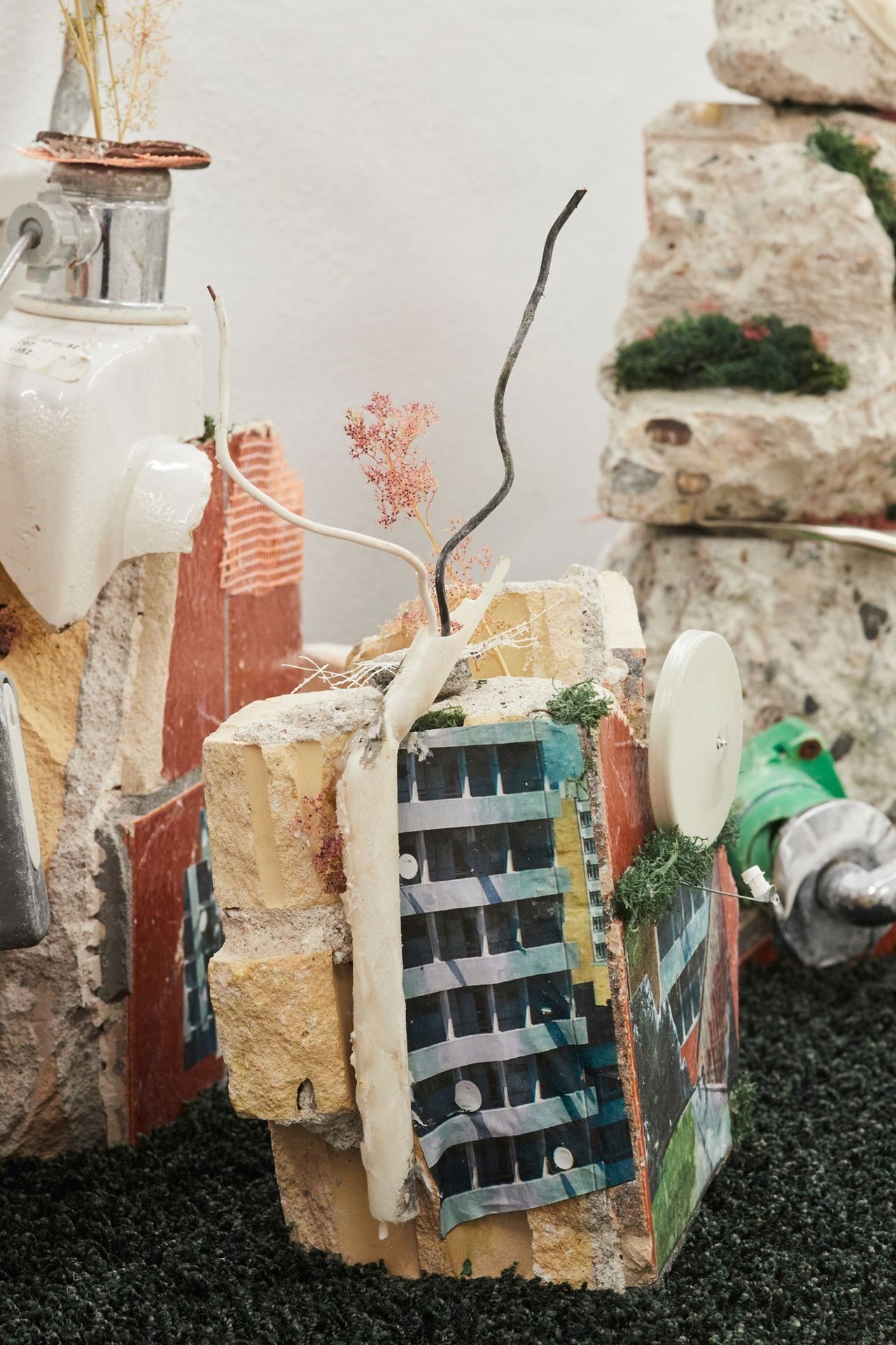 Særudstillingen: All That Remains af Banaan Al Nasser, 2023. Trappegalleriet på Viborg Kunsthal.