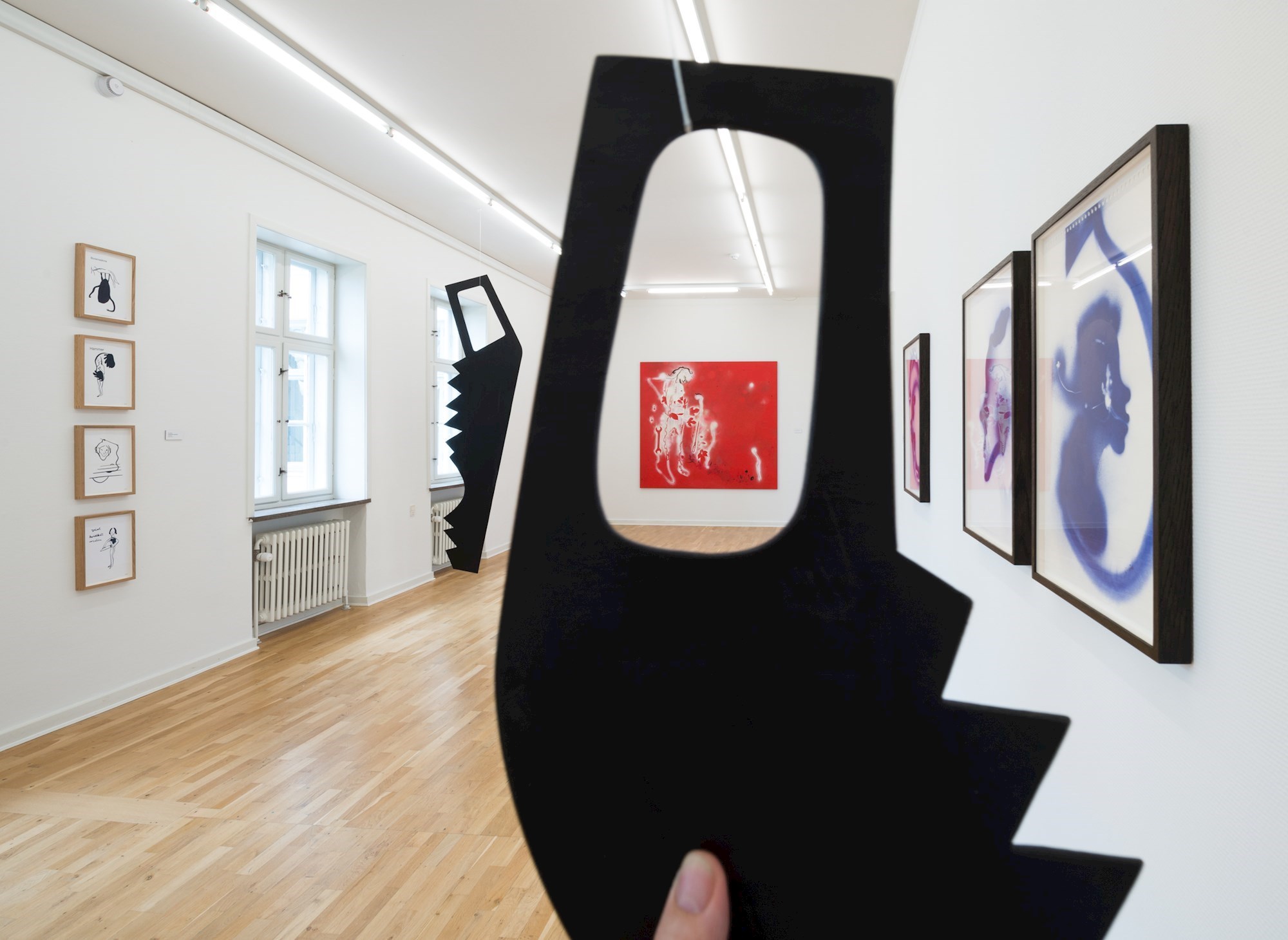 Installationsfoto, Kathrine Ærtebjerg, Viol Hvidkål Væren, 2021