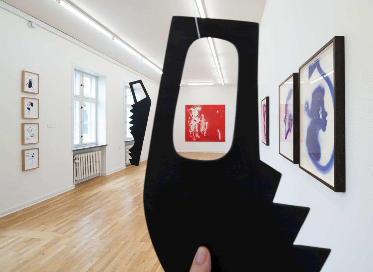 Installationsfoto, Kathrine Ærtebjerg, Viol Hvidkål Væren, 2021