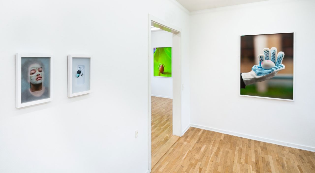 Installationsfoto. 'Oddly Satifying' Fryd Frydendahl, 2022