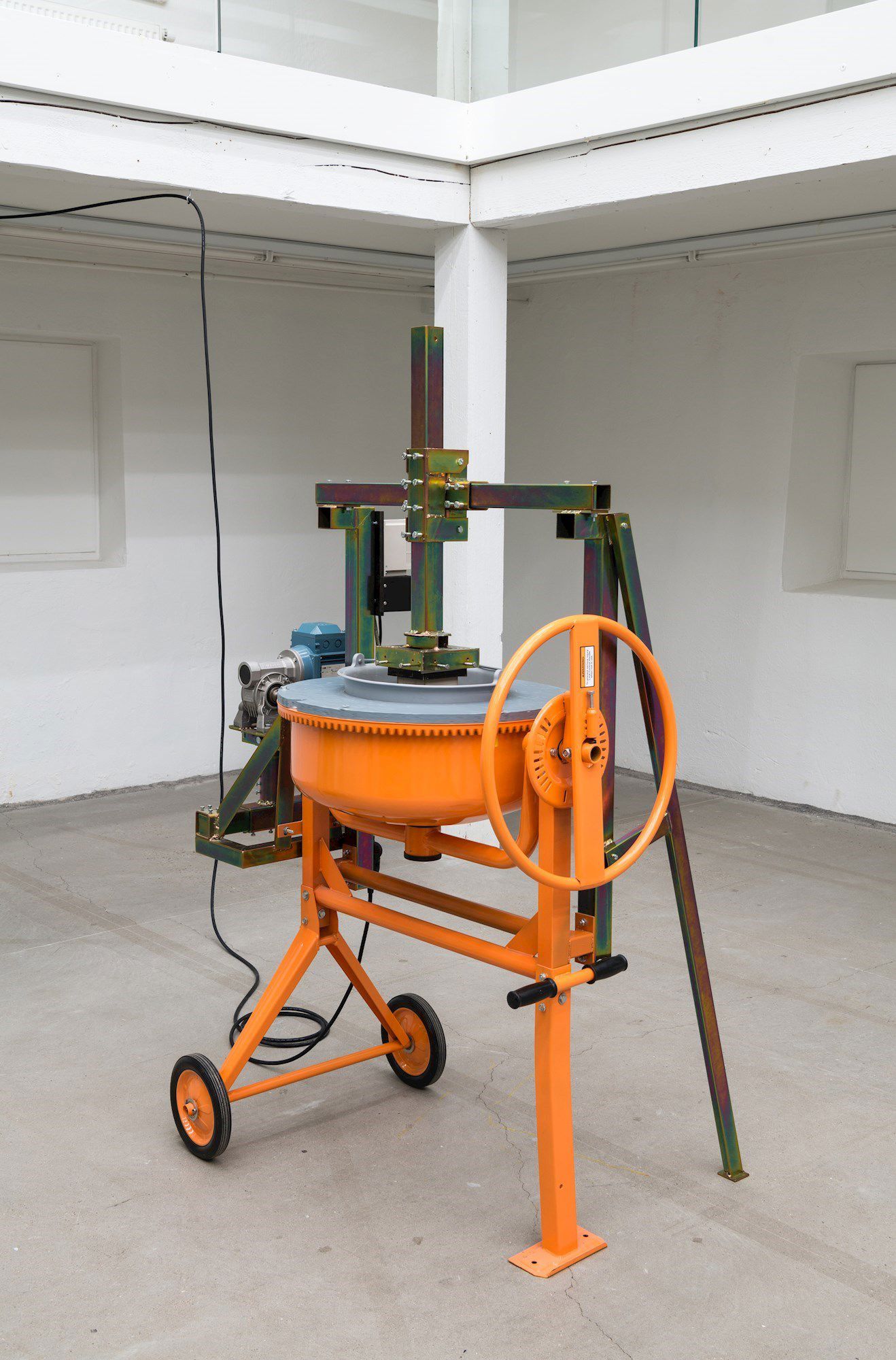 Installation fra udstillingen 'Eksperimentet' af Henrik Menné, 2021