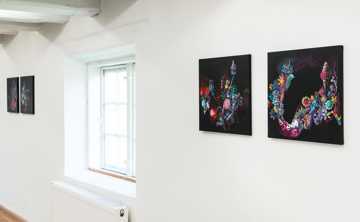 Installationsfoto af udstillingen Enredado på Viborg Kunsthal