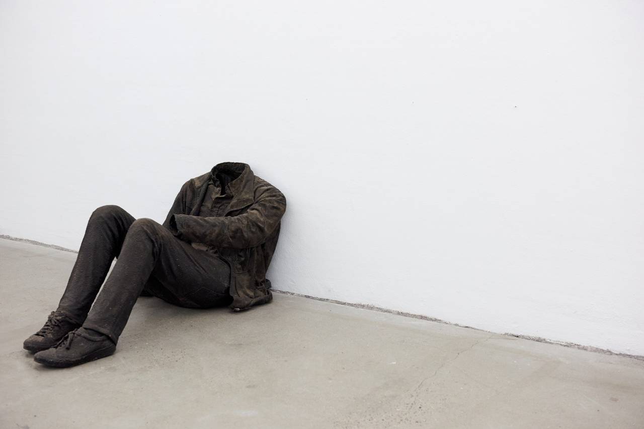 Dvale, Daniel Svarre, 2023.