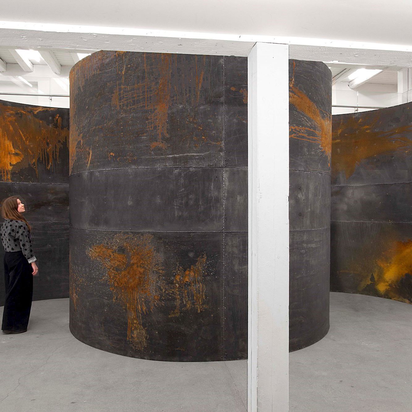 Power Floats like Money, like Language, like Theory, 2019. Udstilling af Mikkel Carl.